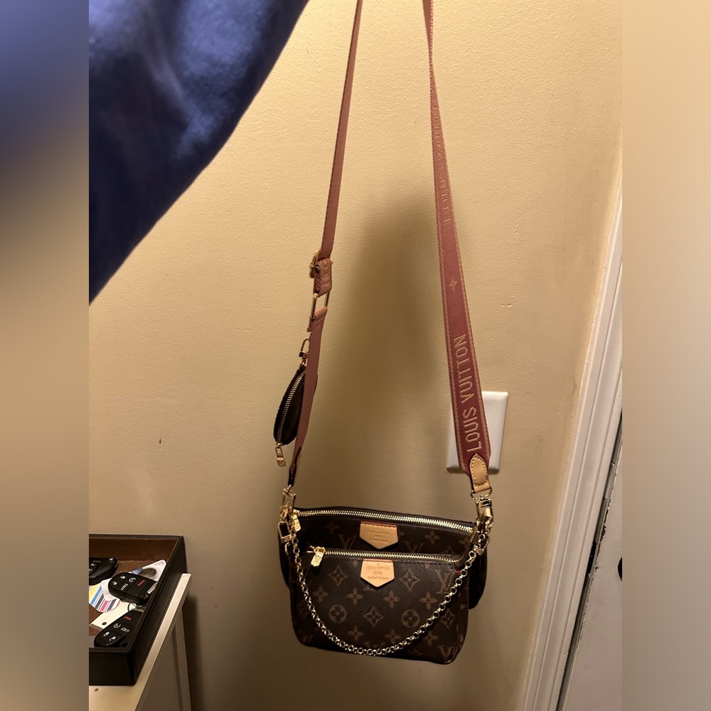 Louis Vuitton Shoulder Bag